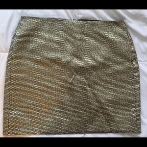Adorable Gold Banana Republic Mini Skirt